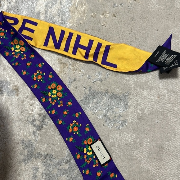 GUCCI Sine Amore Nihil Silk Bandeau - Picture 7 of 7